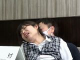 受付嬢を狙う男の凶行！カウンターの下から愛撫され感じ始める受付嬢の喘ぎ声！